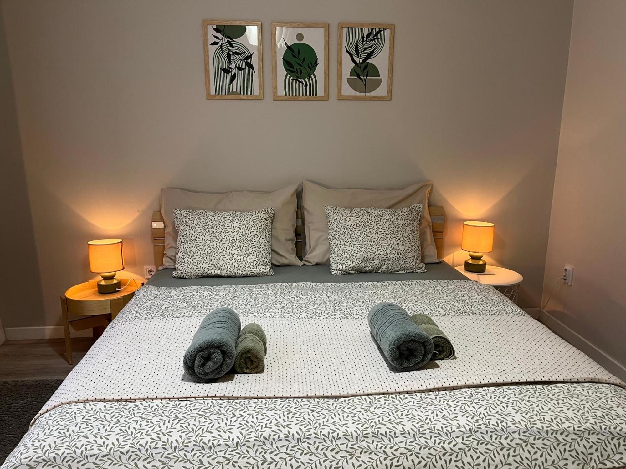 Larix Apartman Budapest Eksteriør billede