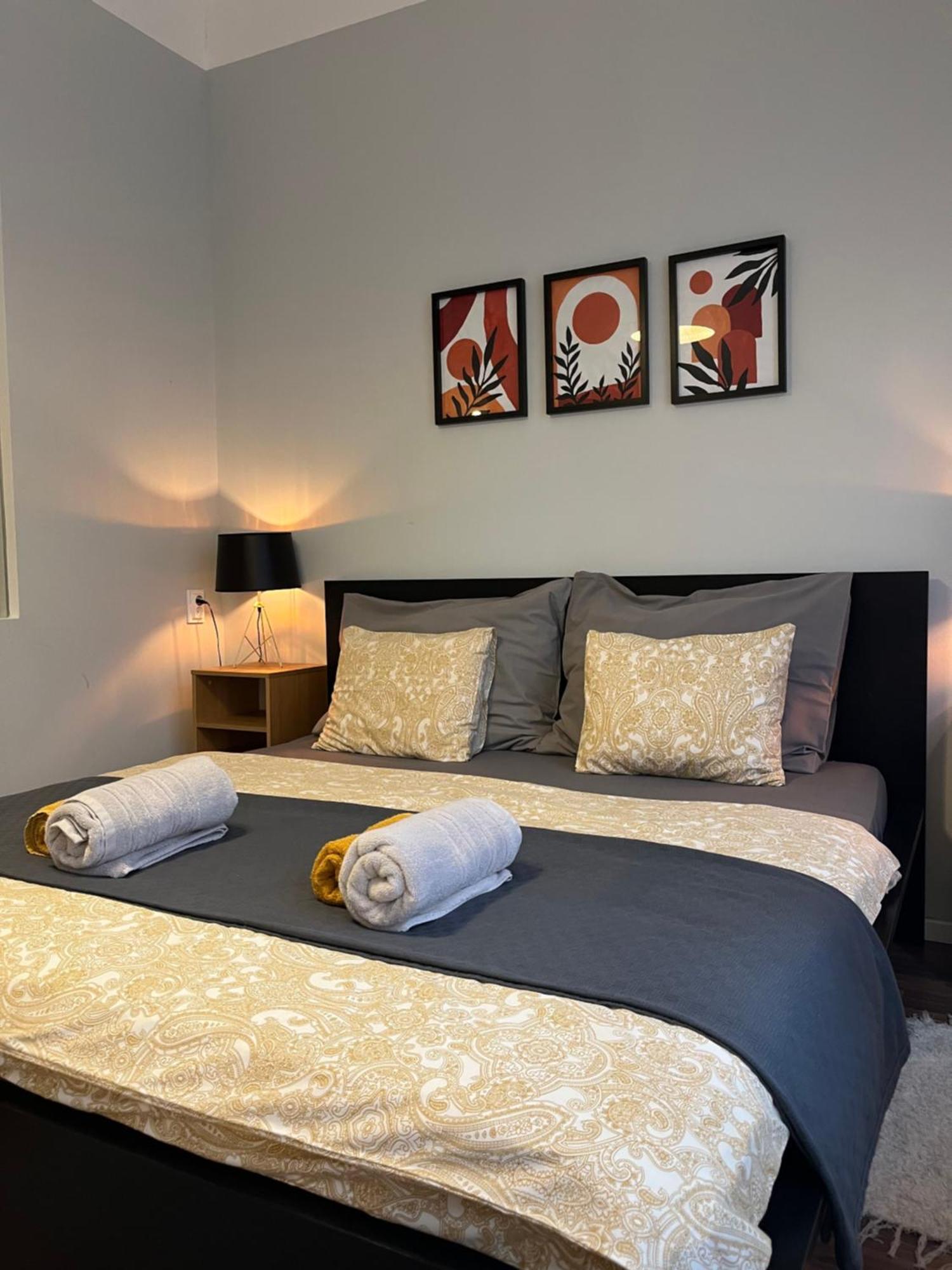 Larix Apartman Budapest Eksteriør billede